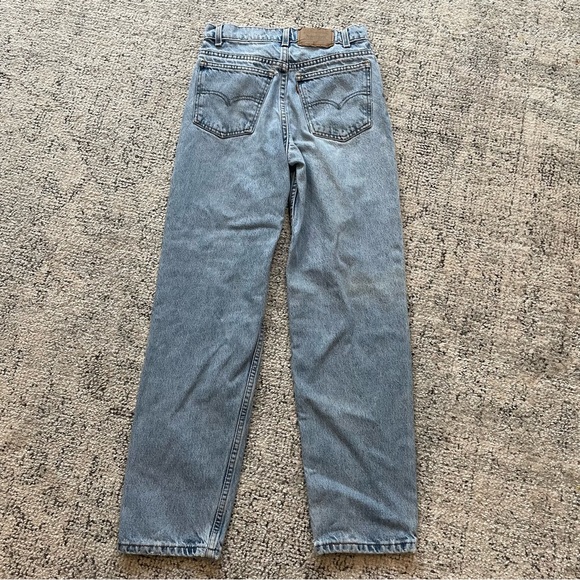 VTG 90s Levi’s 550 Jeans Lightwash Student Fit Orange Tab Relaxed Fit Sz 27 - Picture 2 of 10